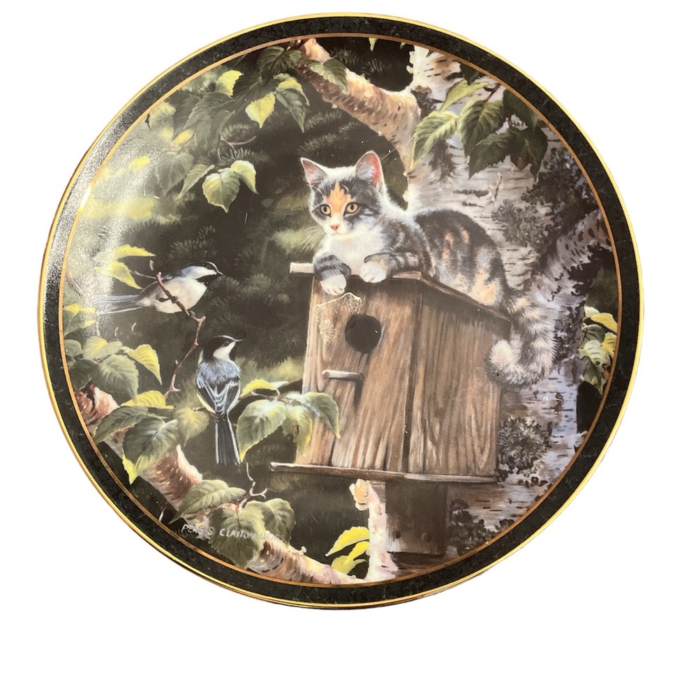The Bradford Exchange “House Sitting” Decorative Plate